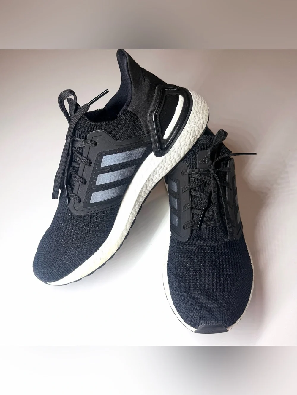 Adidas Women’s Ultraboost 20 Boost Running Sneakers White Black Size- 10.5